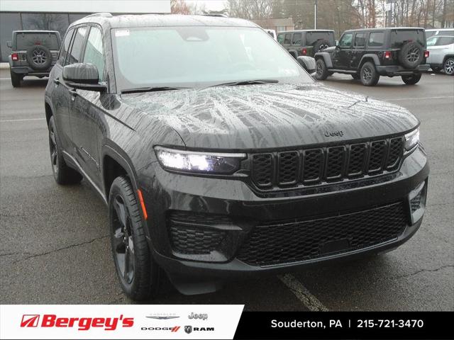 2023 Jeep Grand Cherokee Altitude 4x4