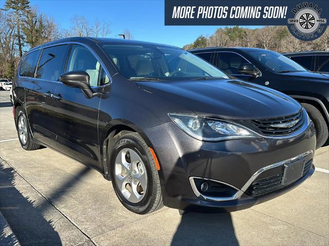 2018 Chrysler Pacifica Hybrid Touring Plus