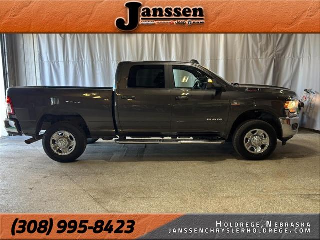 2022 RAM 2500 Big Horn Crew Cab 4x4 64 Box