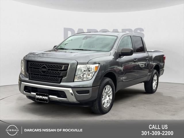 2022 Nissan TITAN Crew Cab SV 4x4