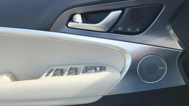 2025 Genesis G70 3.3T AWD Sport Advanced