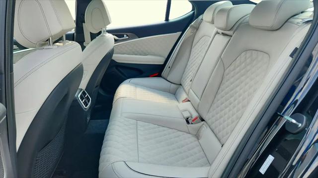2025 Genesis G70 3.3T RWD Sport Advanced