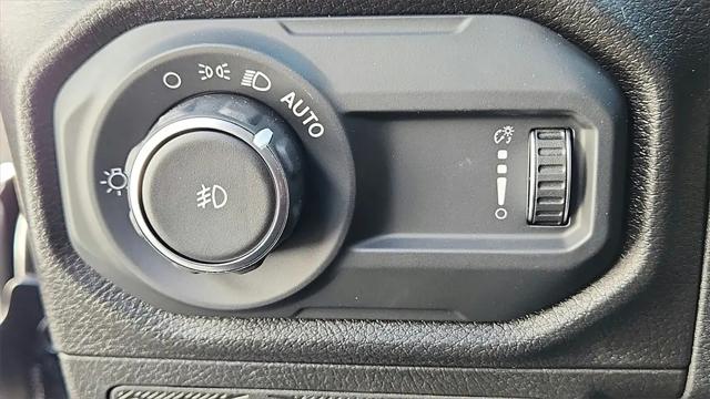 2025 Jeep Wrangler 4-Door Summit 4x4