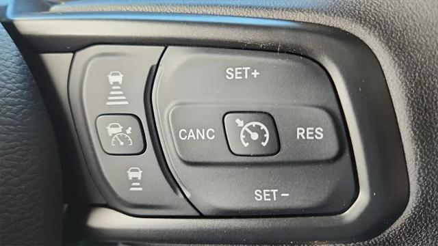 2025 Jeep Wrangler 4-Door Summit 4x4