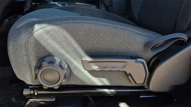 2025 Jeep Wrangler 4-Door Summit 4x4