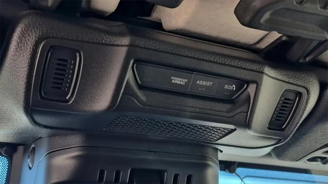 2025 Jeep Wrangler 4-Door Summit 4x4