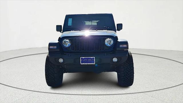 2025 Jeep Wrangler 4-Door Summit 4x4