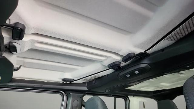 2025 Jeep Wrangler 4-Door Summit 4x4