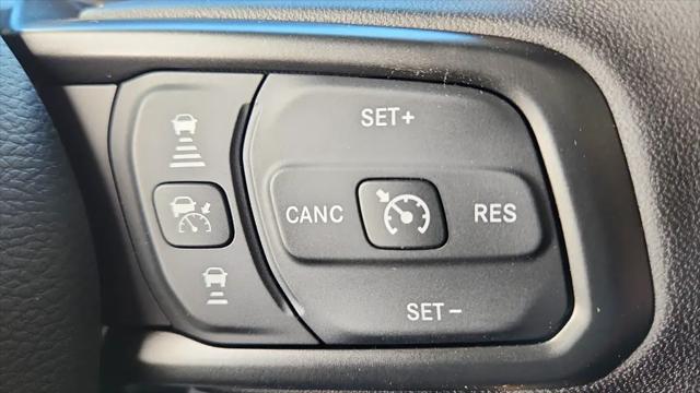 2025 Jeep Wrangler 4-Door Summit 4x4
