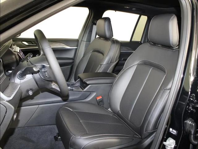 2025 Jeep Grand Cherokee Limited 4x2