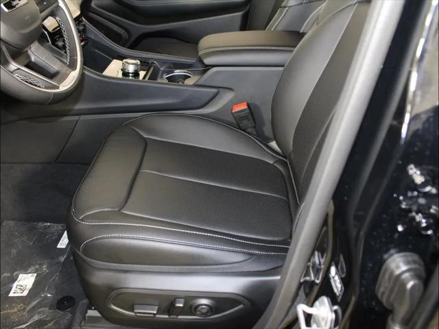 2025 Jeep Grand Cherokee Limited 4x2