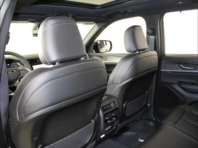 2025 Jeep Grand Cherokee Limited 4x2