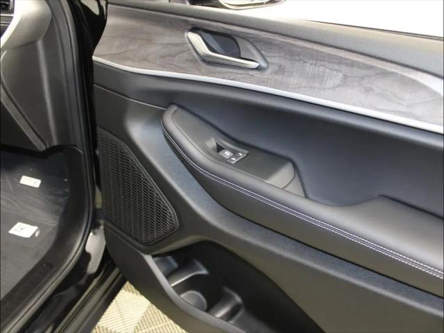 2025 Jeep Grand Cherokee Limited 4x2
