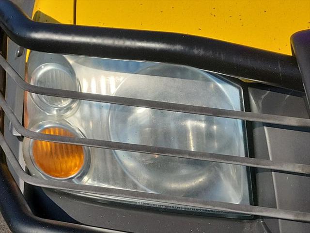 2003 Nissan Frontier XE-V6