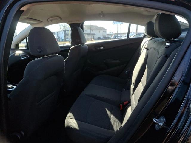 2016 Chevrolet Cruze LT Auto