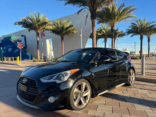 2013 Hyundai Veloster Turbo w/Black