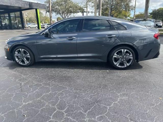 2023 Kia K5 EX