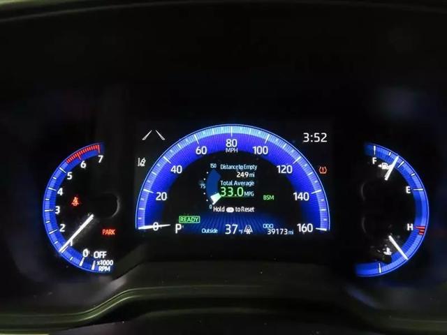 2022 Toyota Corolla Hybrid LE