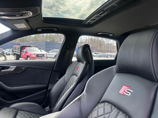 2023 Audi S4 Premium Plus TFSI quattro Tiptronic