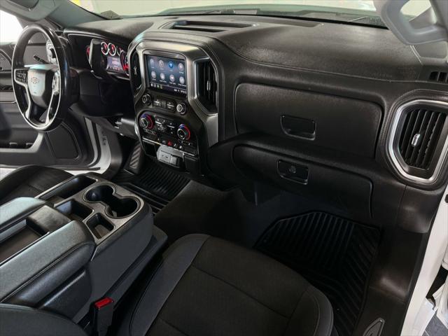 2022 Chevrolet Silverado 1500 LTD 4WD Crew Cab Short Bed LT