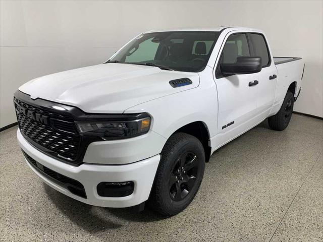 2025 RAM Ram 1500 RAM 1500 TRADESMAN QUAD CAB 4X4 64 BOX