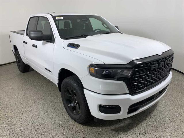 2025 RAM Ram 1500 RAM 1500 TRADESMAN QUAD CAB 4X4 64 BOX