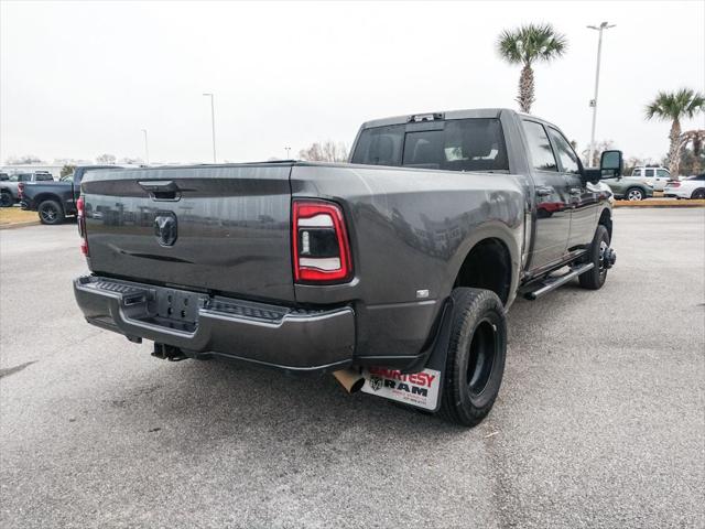 2023 RAM 3500 Laramie Crew Cab 4x4 8 Box