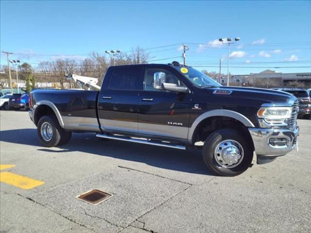 2019 RAM 3500 Laramie Crew Cab 4x4 8 Box