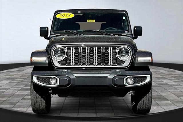 2024 Jeep Wrangler 4-Door Sahara 4x4