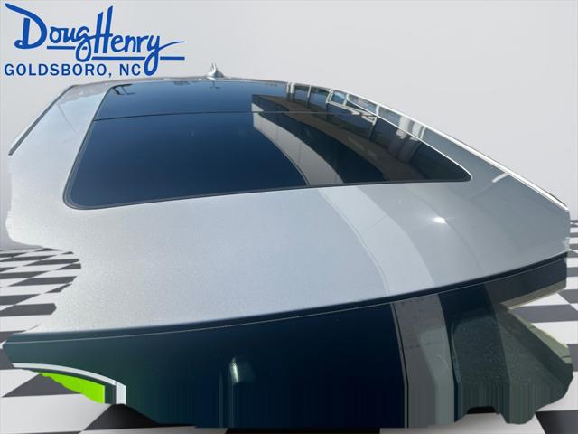 2022 Chrysler 300 S