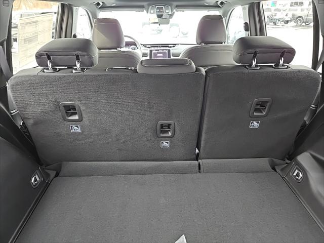 2025 Jeep Grand Cherokee Laredo X 4x4