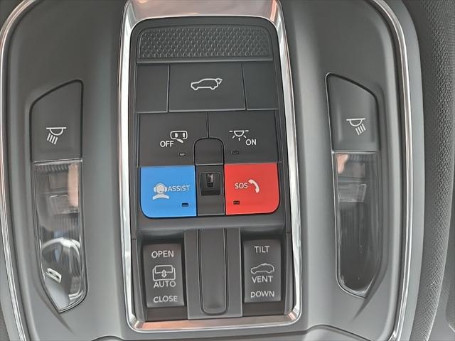 2025 Jeep Grand Cherokee Laredo X 4x4