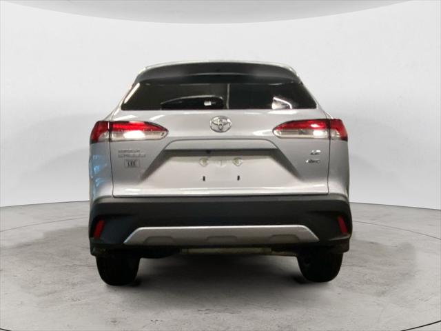 2025 Toyota Corolla Cross LE
