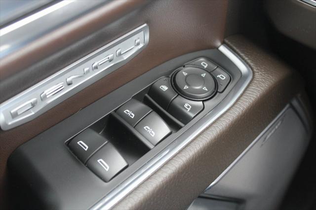 2023 GMC Sierra 1500 4WD Crew Cab Short Box Denali
