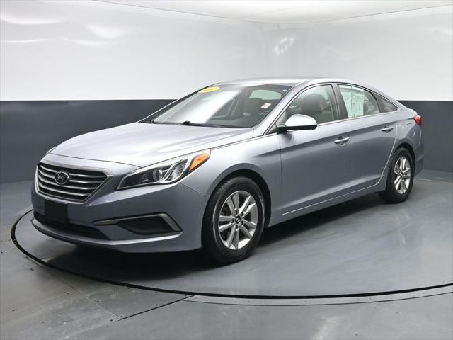 2016 Hyundai Sonata SE for sale in TERRE HAUTE, IN
