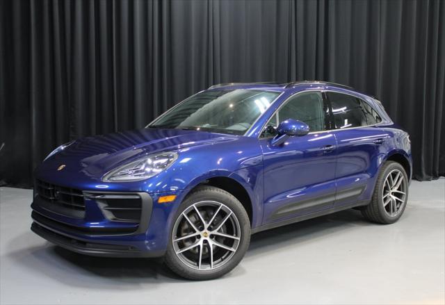 2024 Porsche Macan Base (PDK)
