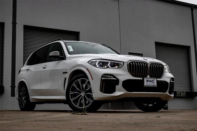 2020 BMW X5 M50i