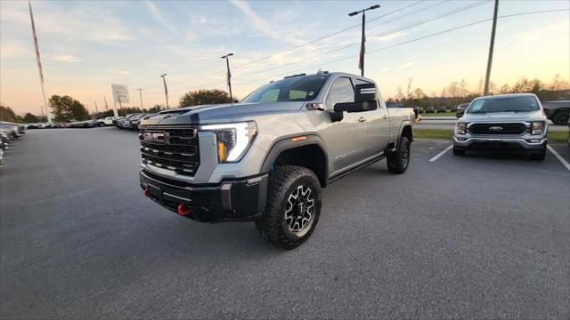 2024 GMC Sierra 2500HD 4WD Crew Cab Standard Bed AT4X