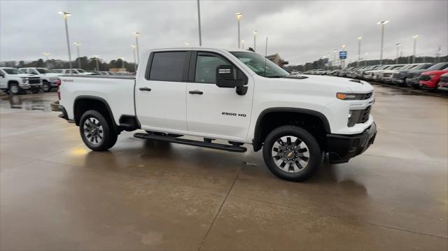 2024 Chevrolet Silverado 2500HD 4WD Crew Cab Standard Bed Custom