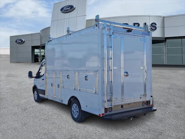 2024 Ford Transit Cutaway T-350