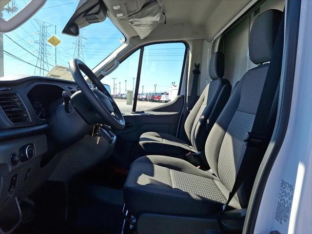 2024 Ford Transit Cutaway T-350
