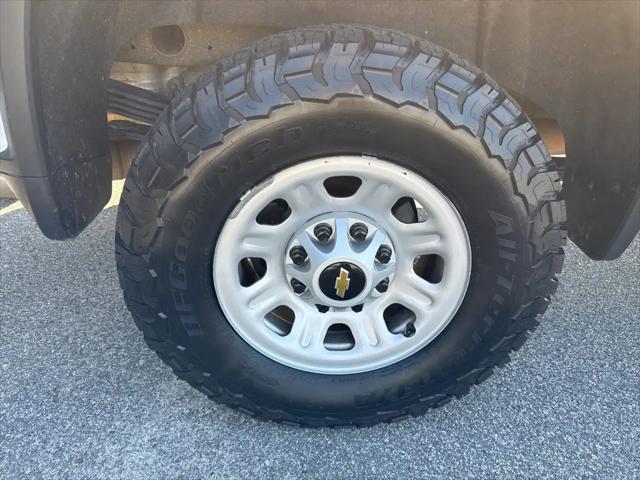 2023 Chevrolet Silverado 2500HD 4WD Crew Cab Standard Bed LT