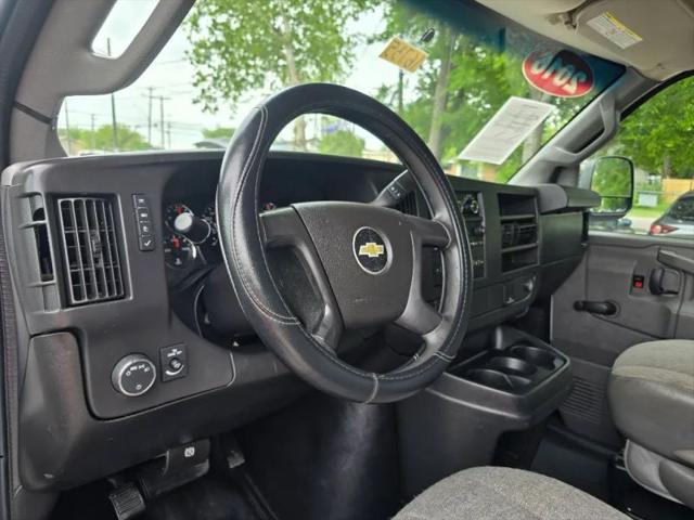 2016 Chevrolet Express Cutaway 3500
