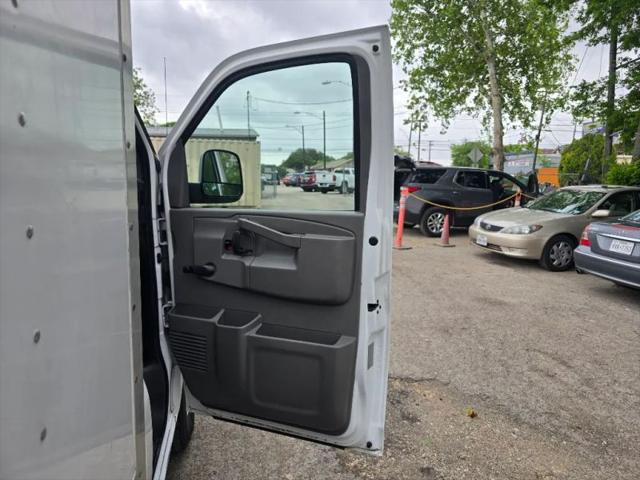 2016 Chevrolet Express Cutaway 3500