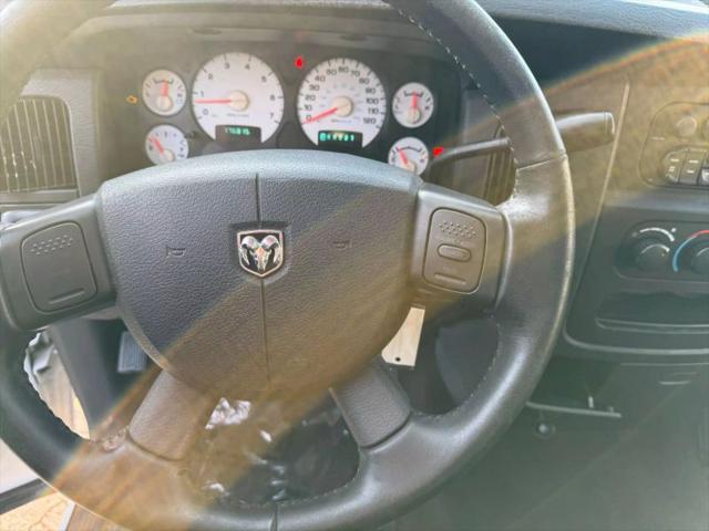 2005 Dodge Ram 1500 SLT/Laramie