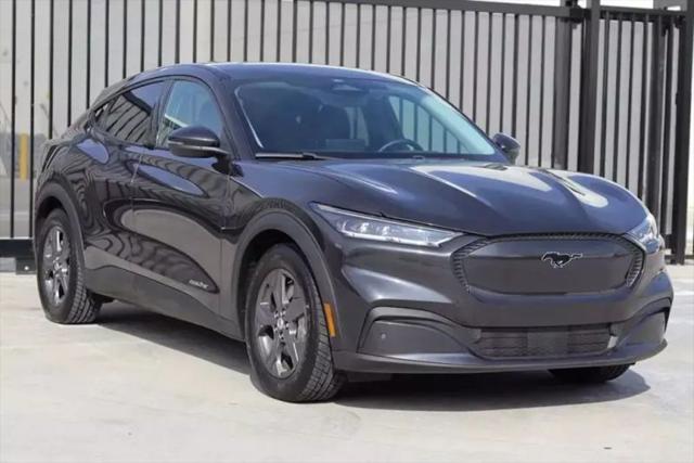 2022 Ford Mustang Mach-E Select