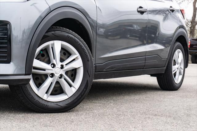 2022 Nissan Kicks S Xtronic CVT