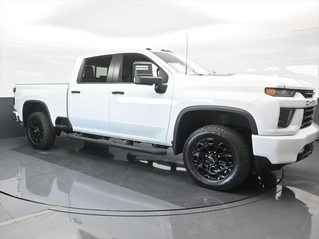 2022 Chevrolet Silverado 2500HD 4WD Crew Cab Standard Bed LTZ