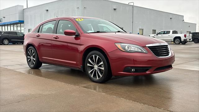 2014 Chrysler 200 Touring