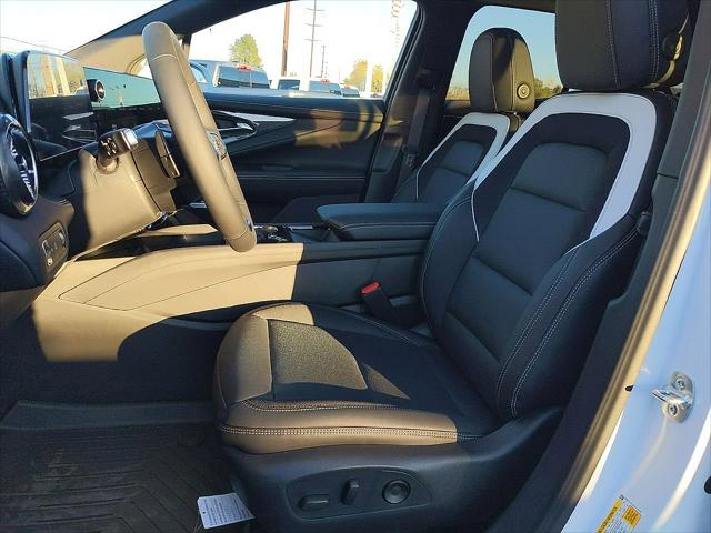 2025 Chevrolet V Blazer eAWD LT